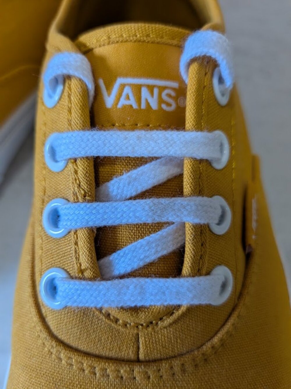 VANS Like-New "Doheny Decon" Sneakers RARE! - Golden Yellow - Women's 7.5 - Picture 3 of 12